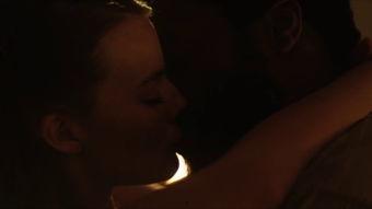 情难自禁在线手机观看,激情四溢的在线手机观影体验 第2张 情难自禁在线手机观看,激情四溢的在线手机观影体验 第2张